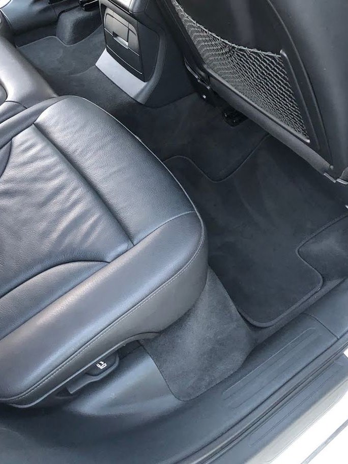 Audi Q5 rear footwell spotless after pet hair removal and interior detail